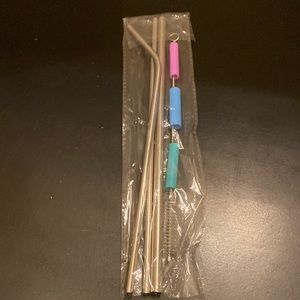 Stainless steel reusable straws w/ silicone tips and cleaning brush new